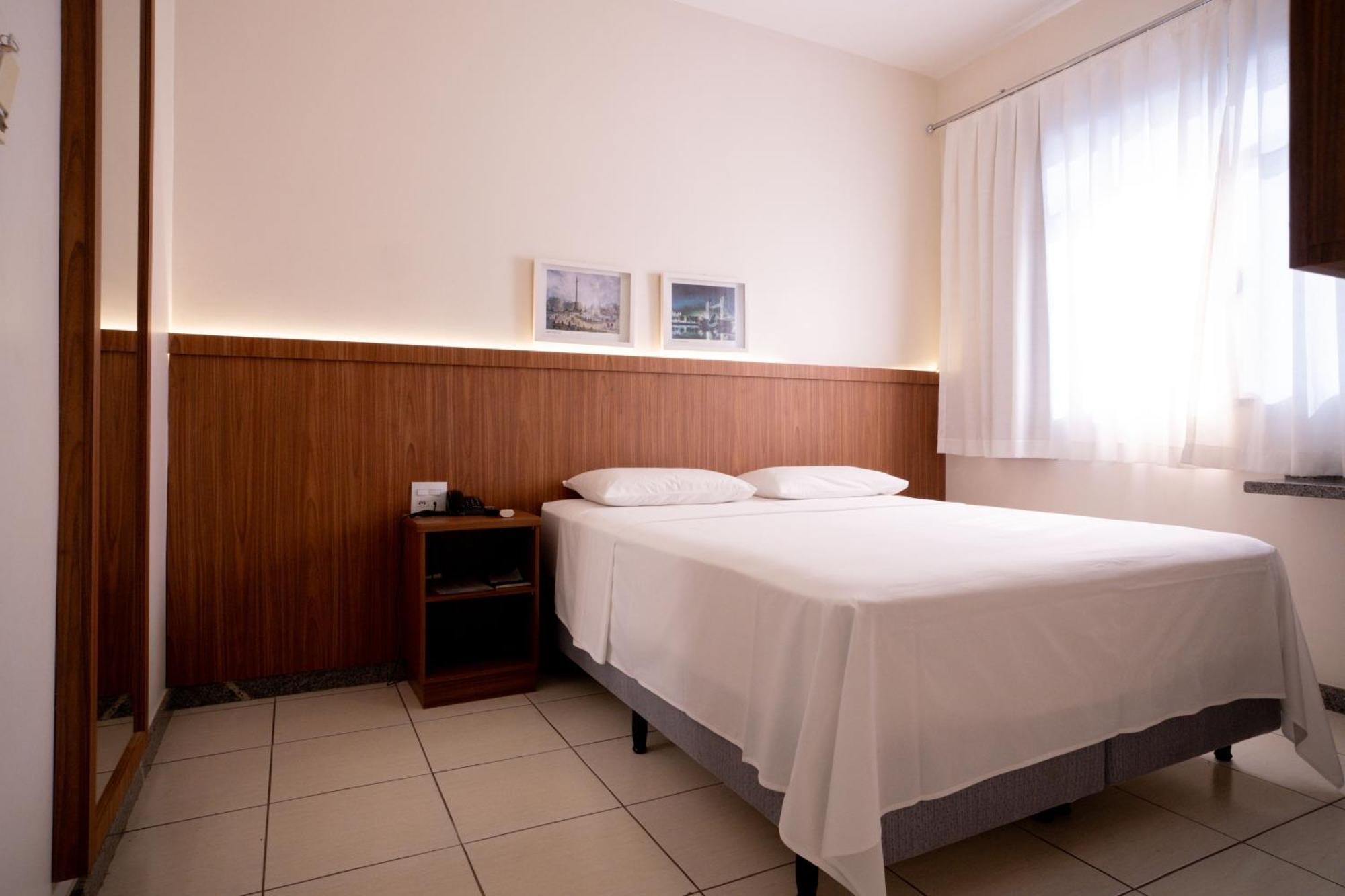 Hotel Conceicao リニャレス エクステリア 写真