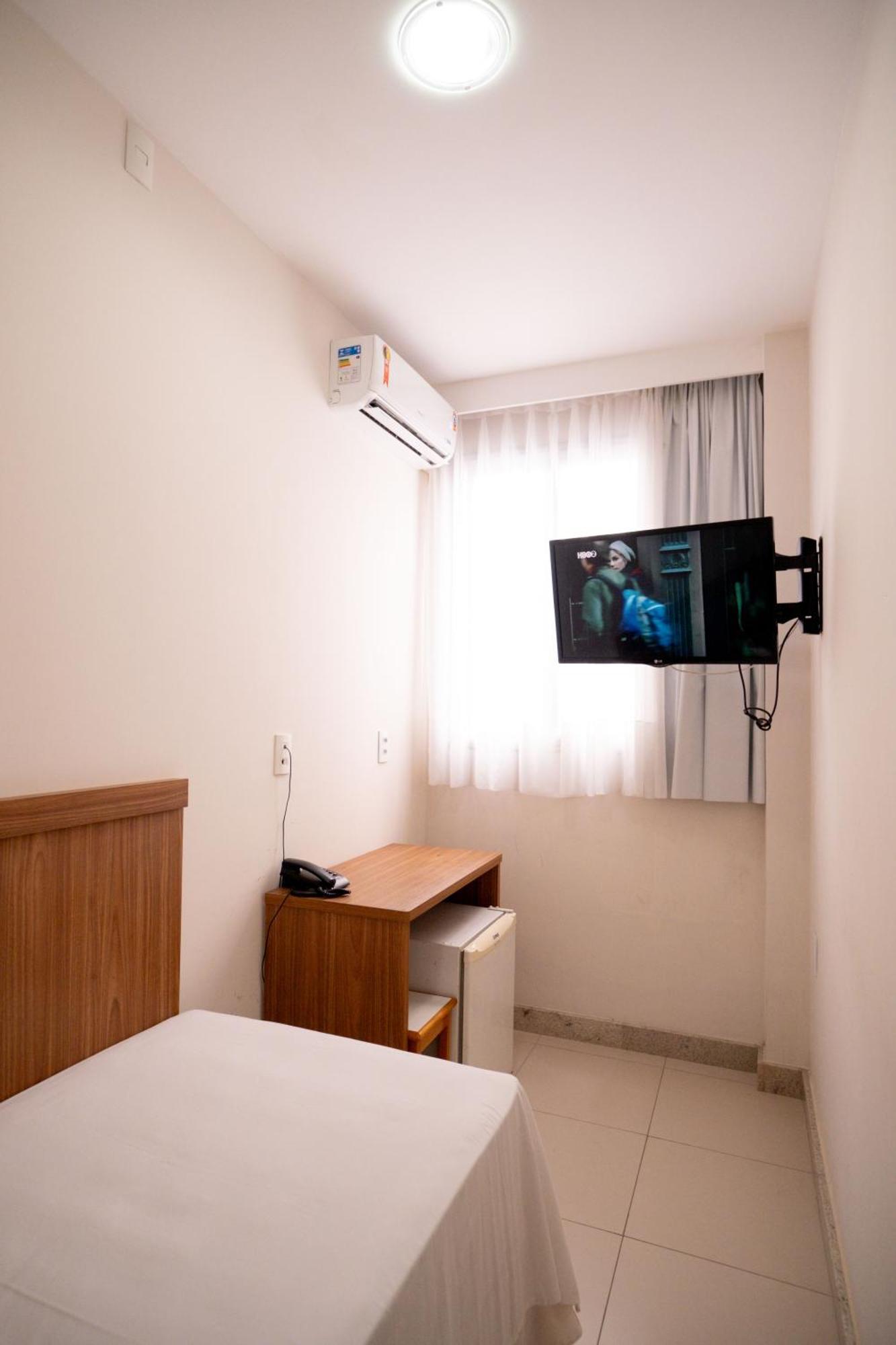 Hotel Conceicao リニャレス エクステリア 写真
